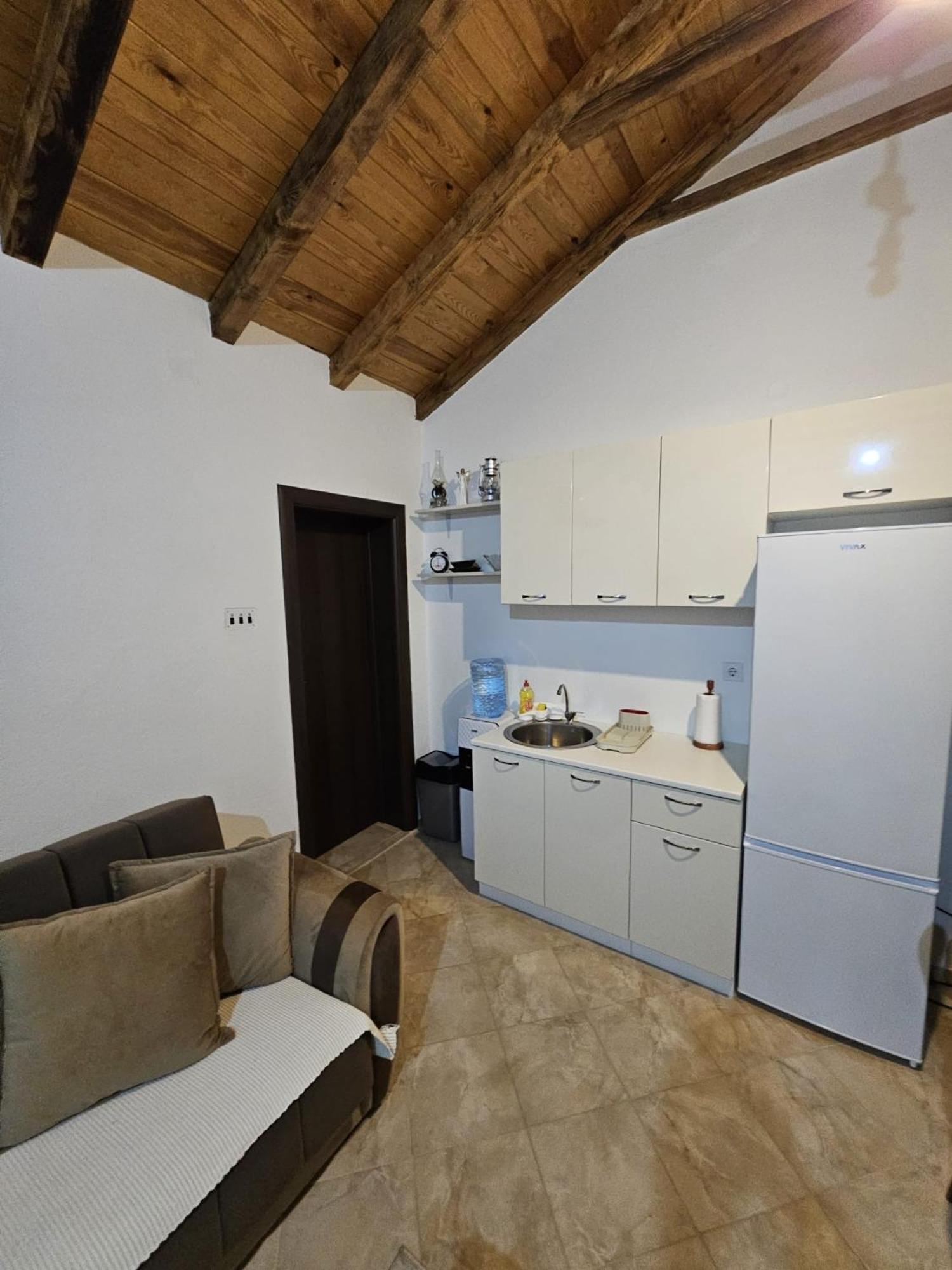 Lakeview Apartments Jolicic Virpazar Esterno foto